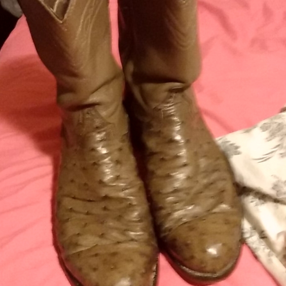 Full Quill ostrich Justin 1979 boots resoled in 01 - Picture 1 of 4